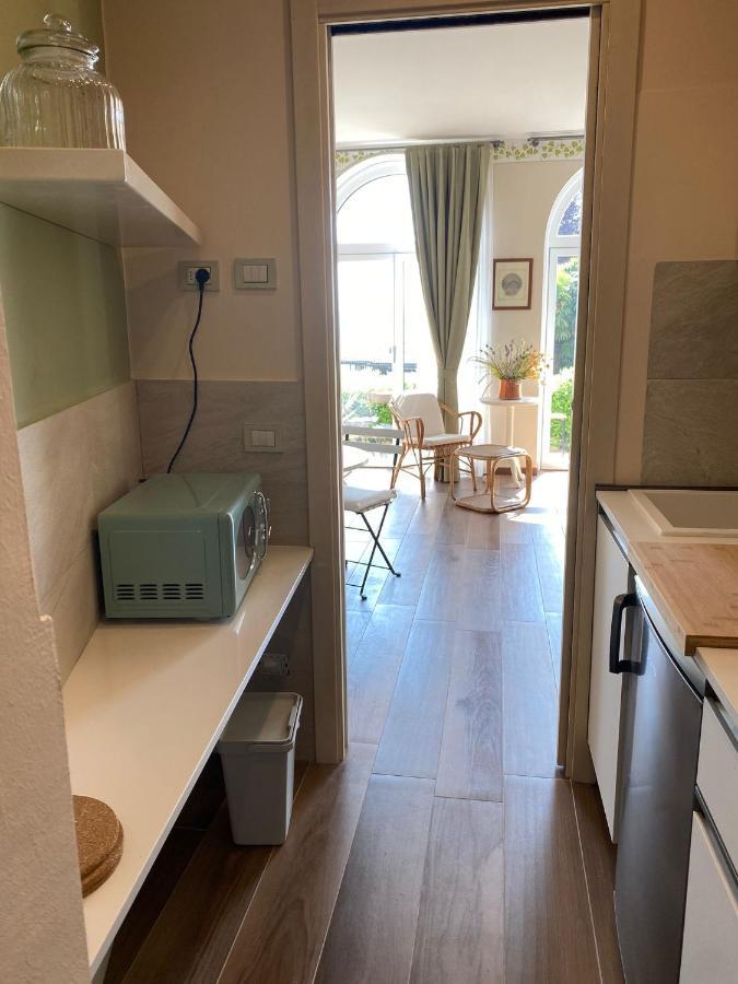 Villa Rubino Apartment Con Giardino E Jacuzzi Vista Lago *